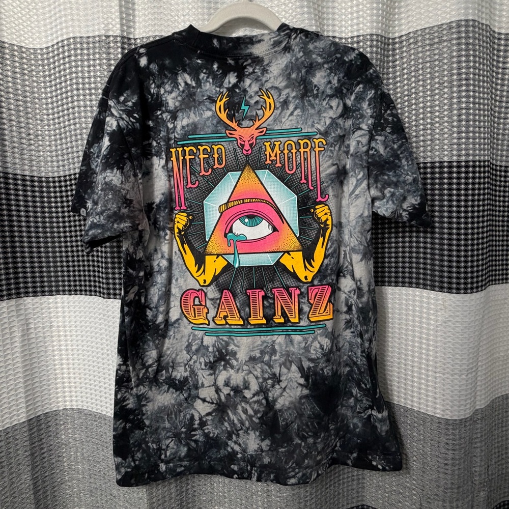 Need More Gainz Streetwear Tee
